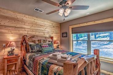 Cozy Knotty And Nice