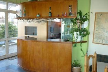 Apart Hotel Alem
