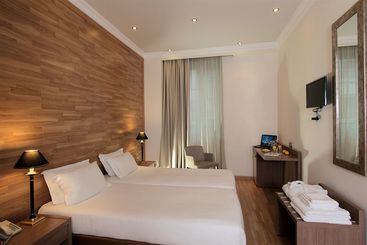 هتل Athens Lotus
