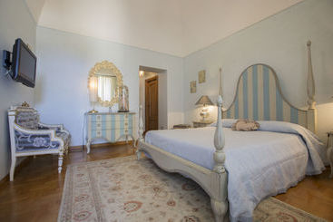 هتل Lubra Casa Relax