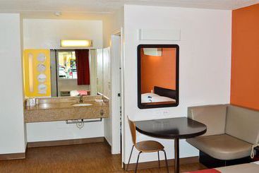 Motel 6 Boston South Braintree