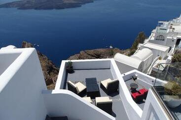 Aparthotel Neoklassiko Koukouli