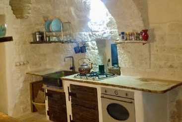 Pretty Trullo Cottage In Martinafranca With Garden And Barbecue