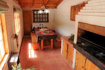 هتل Hosteria Hostal Del Esquiador