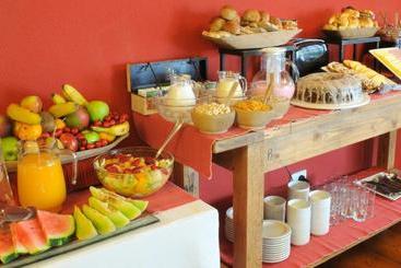 هتل Hosteria Hostal Del Esquiador