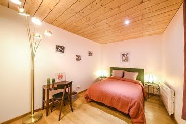 Flow Hostel