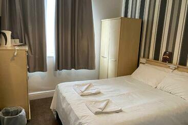 호텔 Arncliffe Lodge