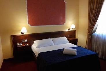 هتل Antiche Terme Benevento