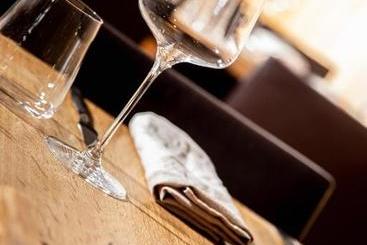 فندق Restaurant271