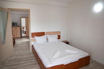 پانسیون Vila Luna Predeal