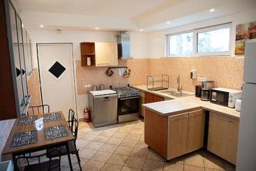 پانسیون Vila Luna Predeal