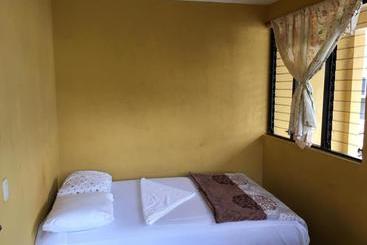 هاستل Villa Del Lago