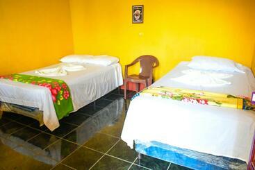 هاستل Villa Del Lago