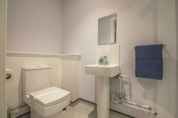 هتل No 7 Ocean Cabins   Saundersfoot Harbour   Saundersfoot