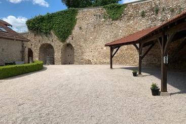 پانسیون Domaine Miltat Chambre L Encre Bleue