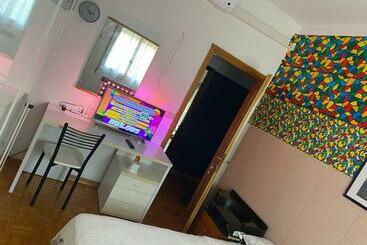 پانسیون Highlife Rooms