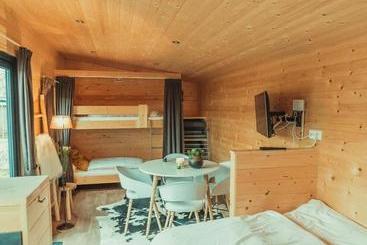 استراحتگاه Tiny House 4 People