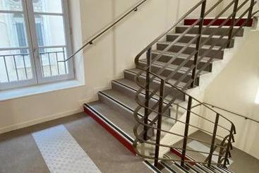 Hostel Vertigo Nîmes Gare Centre