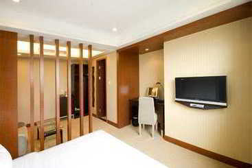 هتل Yijia Business Inn