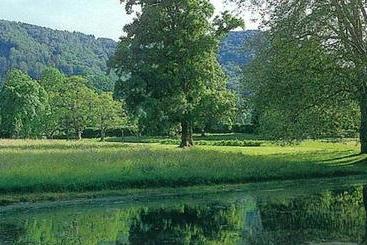 تختخواب و صبحانه Château De Sédaiges