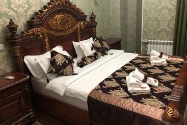 هتل Khujand Deluxe