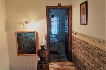 پانسیون Hostal Moraima