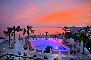 בית מלון כפרי Flora Garden Beach Club All Inclusive