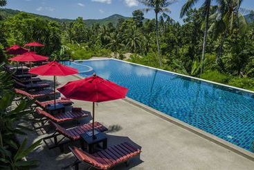 استراحتگاه Kirikayan Luxury Pool Villas & Suite