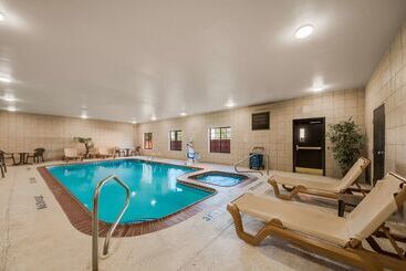 Surestay Plus Hotel By Best Western Near Seaworld San Antonio