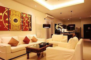 酒店 Two Villas Holiday Oriental Style Nai Harn Beach