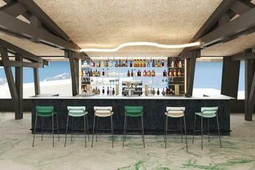 La Cachette, Friendly Hotel