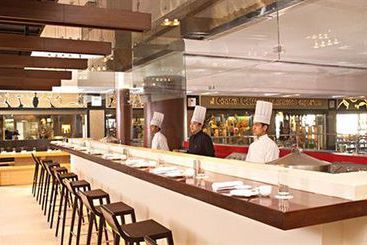 Galaxy Hotel - Shopping - Spa