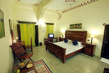 هتل Jhalamand Garh, Jodhpur