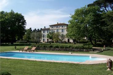 ベッドアンドブレックファースト La Maison Du Trapel