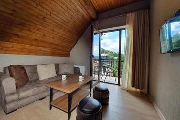 هتل Villa Jiji