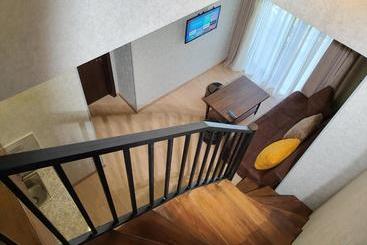 هتل Villa Jiji