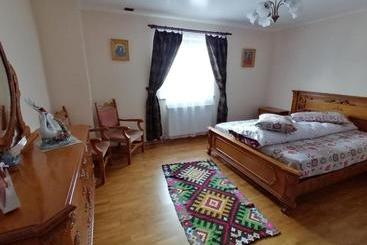 Pensiunea Casa Fierarul Din Bucovina
