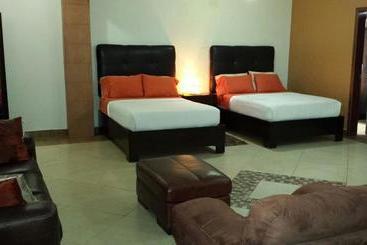 Premier Hotel Suites