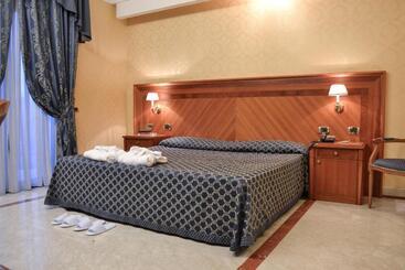 هتل Giulia Ocean Club