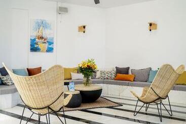 Отель Kirki Village   Adults Only