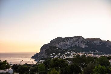 Hotel La Reginella Capri