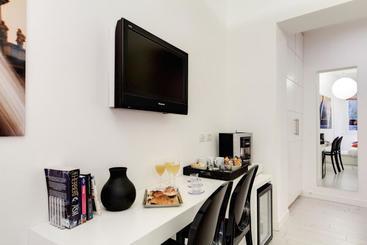 בית מלון כפרי Suites Pantheon Rome