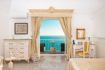 هتل Villa Gabrisa