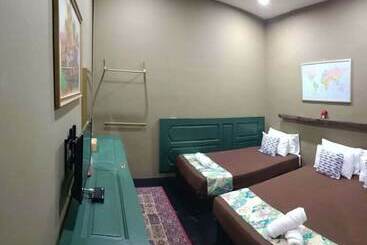 فندق على الطريق Oyasumi