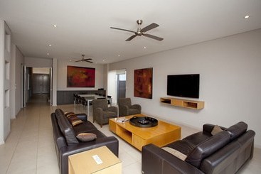 21 Corella Court