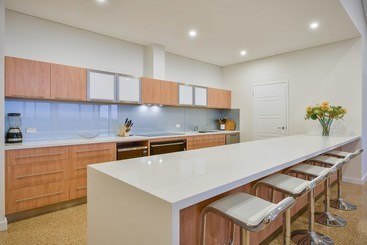27 Kestrel Place