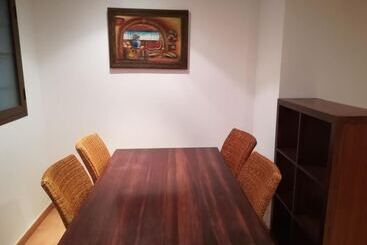 هتل Apartamentos Bahía Santa Cruz