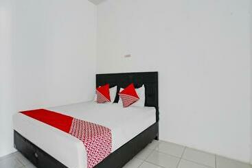 هتل Oyo 90550 Good Sleep 3 Samarinda