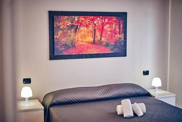 تختخواب و صبحانه Travelershome 7metri Guesthouse