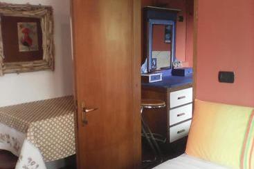 בית מלון כפרי B&b Rifugio Uscio